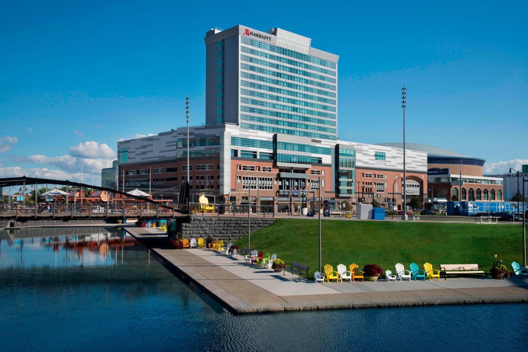 Buffalo Marriott At Lecom Harborcenter Luaran gambar
